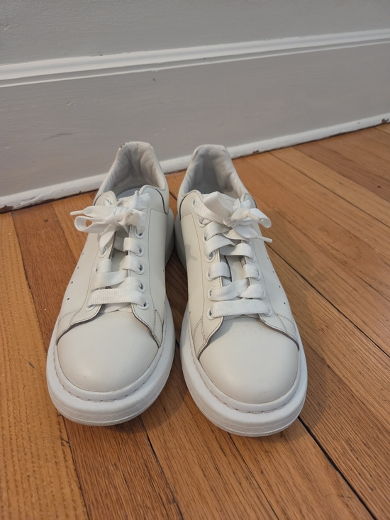 Alexander McQueen Other - Alexander McQueen White Low-Top Leather Sneakers